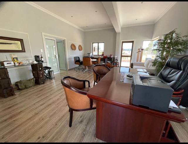 241M² OFFICE TO LET IN RIVONIA